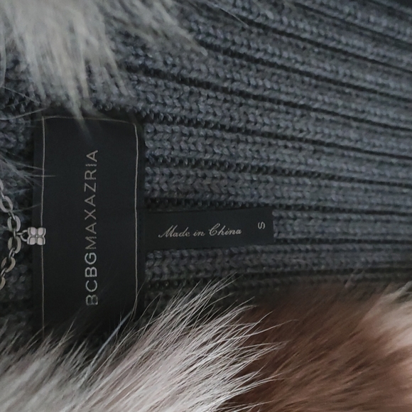 Bcbgmaxzaria real foxfur vest - Picture 3 of 5